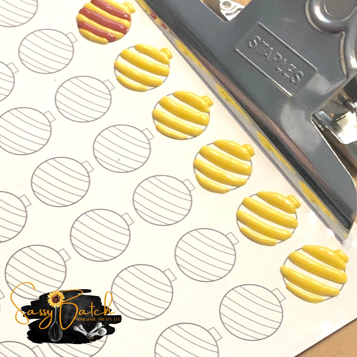 round-ornament-pic-1